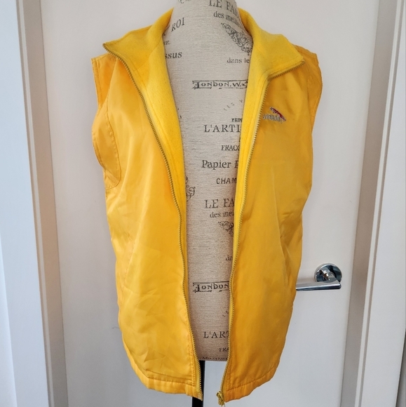 80s Jaguar Sports Car Vest - Picture 5 of 10